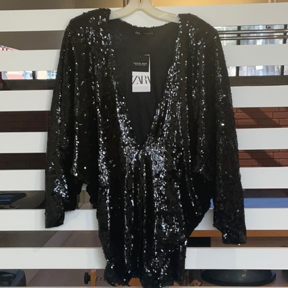 HOST PICK 🎉PARTY SEASON IS HERE😳 NEW! Zara Multi Position Black Sequin Dress - Picture 6 of 13